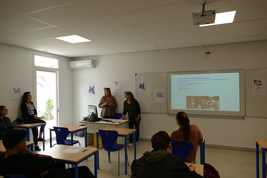 Lycée français Descartes AEFE Rabat tweet media