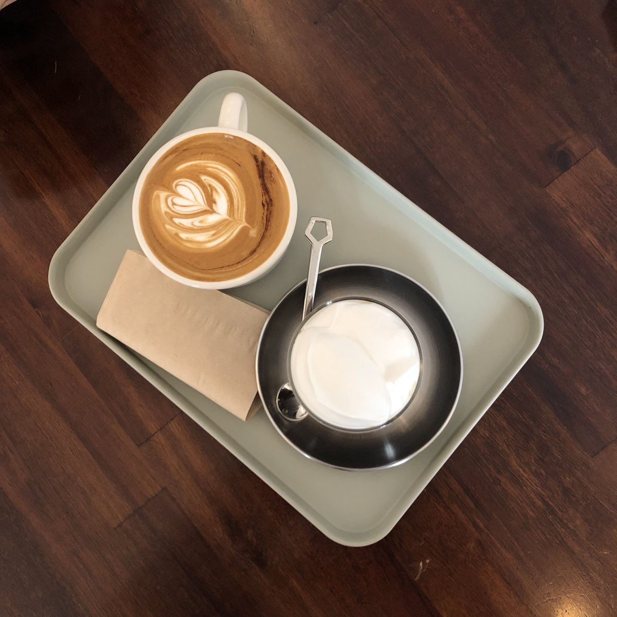Minzjeu's tweet photo. 오랜만에 바깥 세상 구경..ㅜ행복하다☺️☕
#고독한미식가 #NFT 아이엘코인 배고픔 챌린지 (?)
17일부터 고독한 미식가 NFT 에어드랍쓰~

 #아이엘 #아이엘코인 #배고픔 #고독한미식가NFT https://t.co/FlRwOL9h6e
