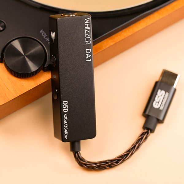 e_earphone's tweet image. 【本日予約開始】
#Whizzer 独自の音響設計を施された有線イヤホンと、コンパクトかつ軽量なDACアンプの登場です‼

『Kylin HE10』¥26,500-（税込）
『DA1』¥10,800-（税込）

▼詳しくはこちら
e-earphone.blog/?p=1456389