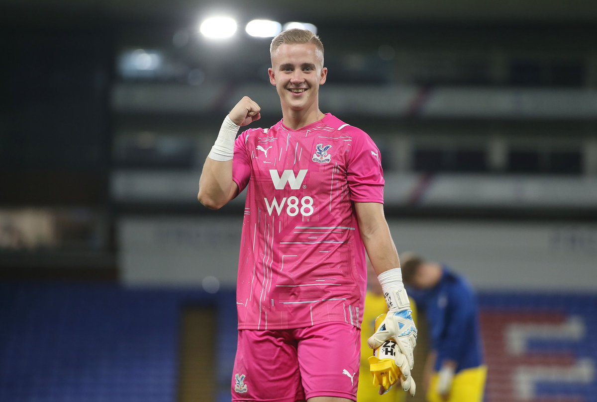 DaveyPraatPL's tweet image. De goalkeeper van Crystal Palace gisteren heet Joe Whitworth, hij was 19 jaar en 15 dagen, dat maakt hem de jongste keeper in de #PremierLeague sinds Ben Alnwick voor Sunderland in December 2005!

[@premierleague]

#DaveyPraatPL #DPPL #voetbal #podcast