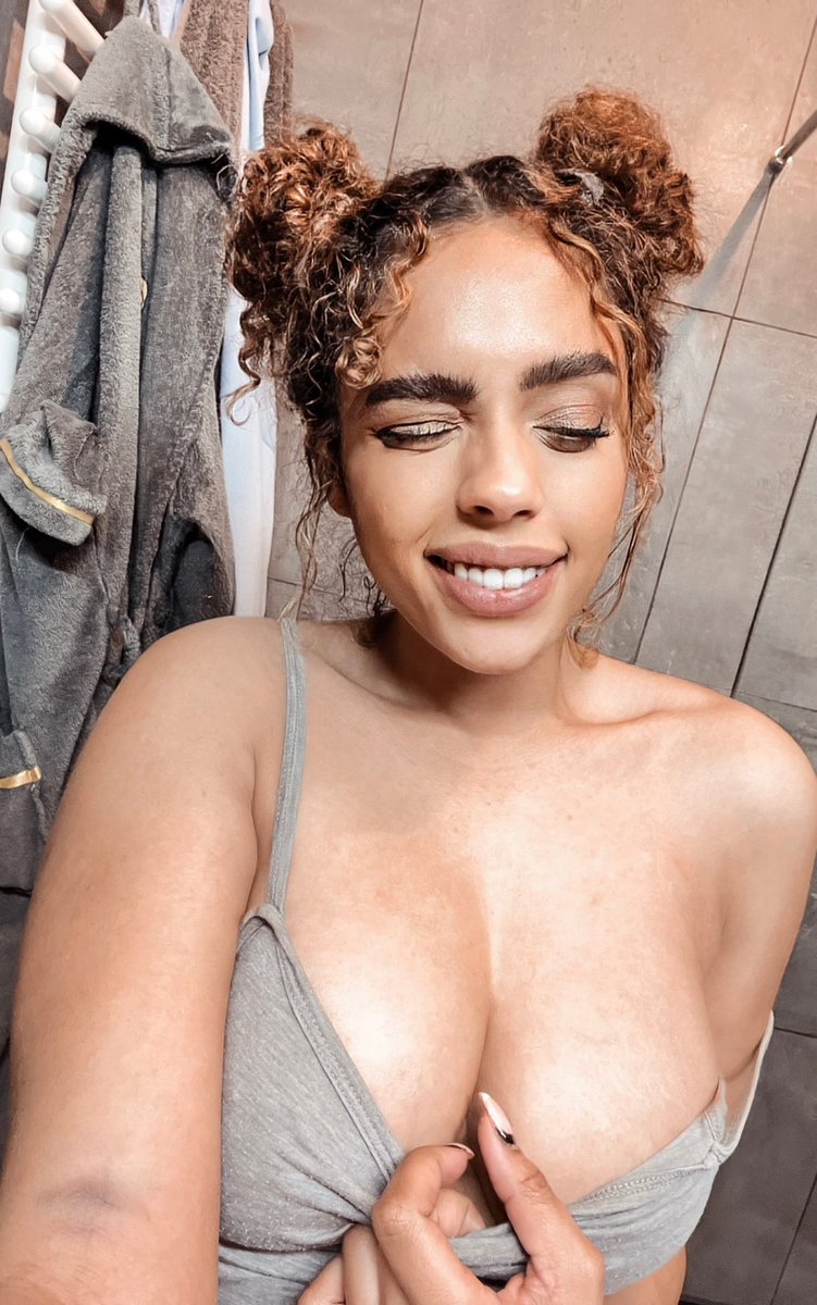 MeriB86329304's tweet photo. Cutie with big boobies 🥰🤗

https://t.co/7AIrIbrVgs! Free trial 

#sexworkers #sexworkiswork #sexwork #sexworkersrights #sexworker #yesastripper #exoticdancers #t #prostitution #kink #sexworkersrightsarehumanrights #stripperlife #sexworkersunite #sexworkersolidarity #stripper https://t.co/xXnJHi7GaW