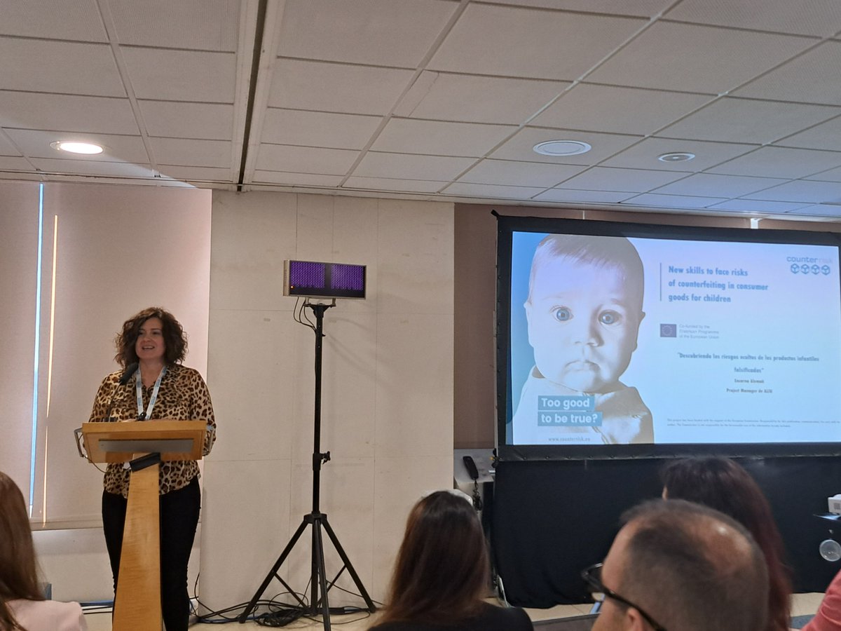 AIJU_Tecnologi's tweet photo. ¡Arranca el evento #CounterRisk!  Ponentes y asistentes se reúnen en un ambiente internacional para hablar de protección del #consumidor, regulaciones europeas en materia de #seguridad de producto o el papel de las #nuevastecnologías en la protección de productos y marcas https://t.co/XhgWpWZORu