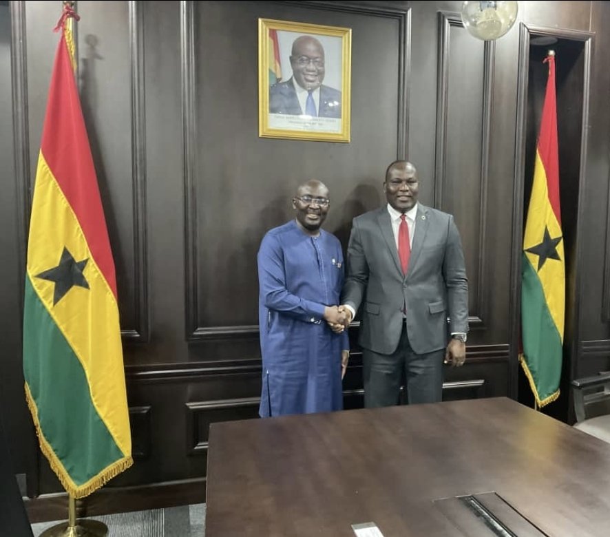 In Ghana, I met with Dr. Mahamudu Bawumia, Vice President of the Republic of Ghana to discuss the macroeconomic and development needs of the country relative to the African Development Bank. Great meeting.