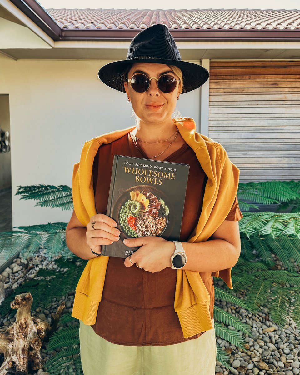 I am so proud to announce that Wholesome bowls - food for mind, body and soul is now available for pre-order. Use the code: WHOLESOME20 and you will get 20% off your pre order and delivery any where in the world. watkinspublishing.com/books/wholesom… #wholesomebowls