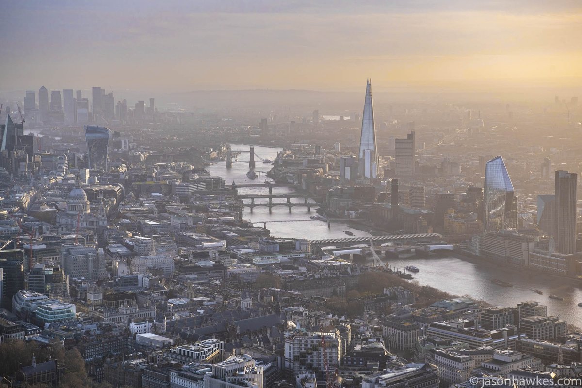 View over #Temple, #Blackfriars, #RiverThames to <a href="/cityoflondon/">City of London</a>, #Southwark and the <a href="/TheShardLondon/">TheShardLondon</a>. #aerialphotography  
AS355 helicopter.
stock.jasonhawkes.com