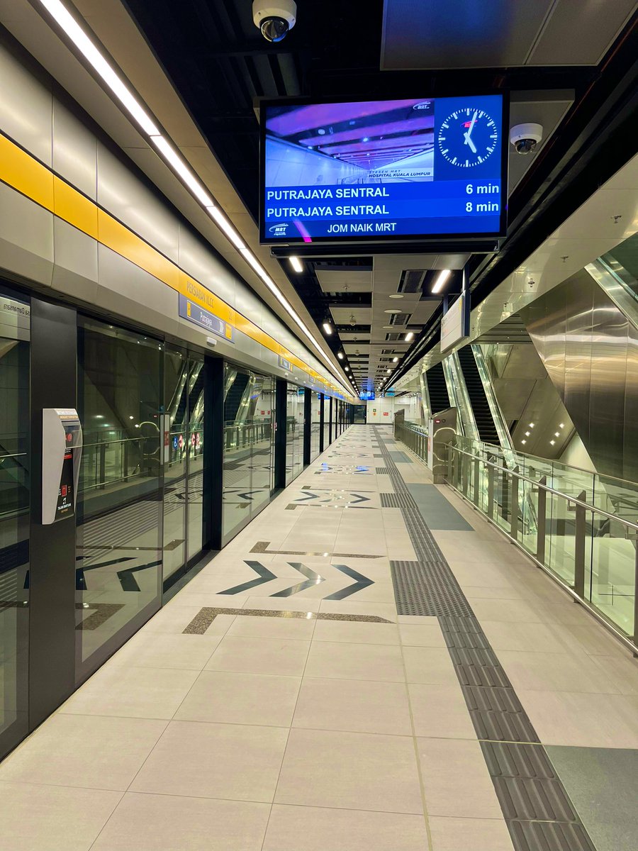 zzeed's tweet photo. Summary of MRT trial: 

5:09 Persiaran KLCC
5:12 TRX
5:15 Chan Sow Lin
5:25 Sg Besi
5:43 16 Sierra
5:50 Putrajaya Sentral https://t.co/FXwTxUWtvh