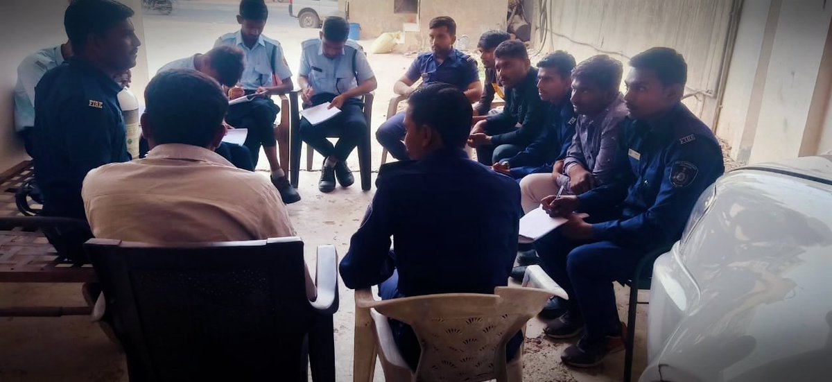 BotadFire's tweet photo. A Session about #SCBA Set( Self Contained Breathing Apparatus set ) at #botad fire station.

https://t.co/qxhg9Njs0Y

https://t.co/5HHVGuobyr https://t.co/u6mSc2dg4H
