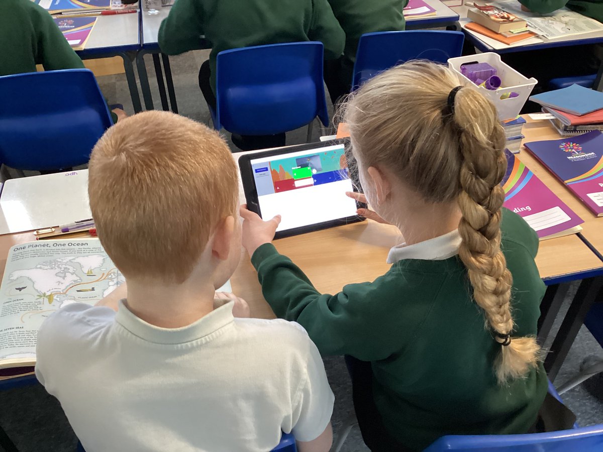 MeadowsideElder's tweet photo. Finishing our Talk 4 Reading unit by sharing the knowledge we have learnt with a Quiz Quiz trade and by creating our own Kahoot Quiz #talk4reading #MeadowsideReading https://t.co/83qNyUyqC0