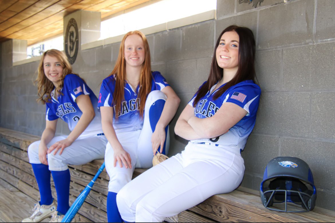 It's GAME DAY!!!! The Lady Eagles have their home opener tonight vs Williamstown at 6:00. 💙🦅🥎