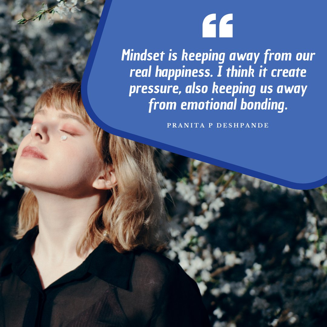 HypnosisAcademy's tweet photo. Mindset is keeping away from our real happiness. I think it create pressure, also keeping us away from emotional bonding.

#inspirationalthursday
#inspire #successmindset #motivation 
#growthmindset #EHA
#europeanhypnosisacademy https://t.co/KqUR9BE3zJ
