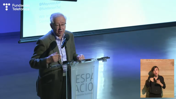 CongresoDAP's tweet photo. 🗣️ Lázaro González, @PlataformaPMP: Las tecnologías deben fomentar la autonomía personal y ser amigables. Hay un colectivo especialmente vulnerable y son las personas mayores de 85 años que viven solas (+600.000 personas en España).

#CongresoDAP2023 #DAP2023 #AutonomíaMayores https://t.co/iNmt8126uV