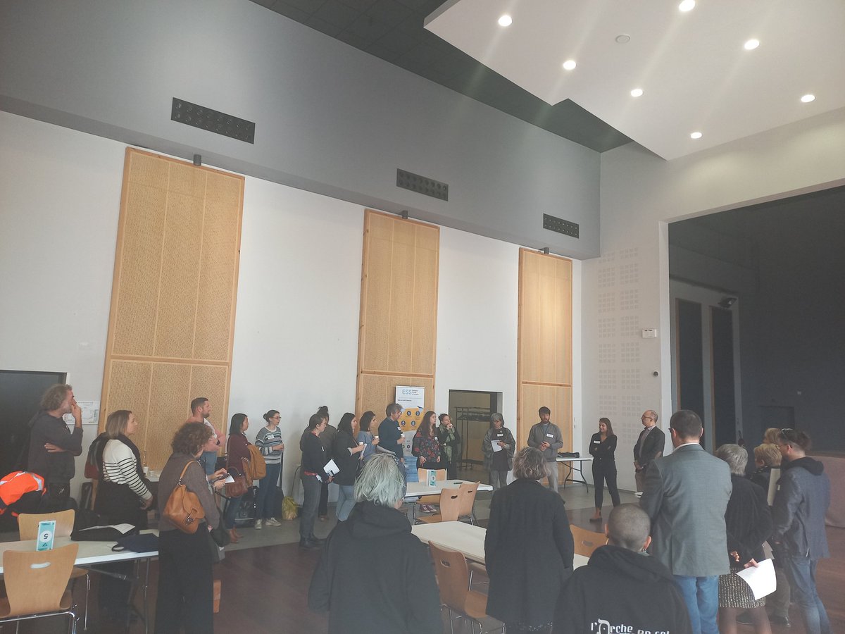 CRESS_NvlleAqui's tweet photo. Lancement des #rencontres #ESSpresso #achats #responsables
@CRESS_NvlleAqui @AggloSaintes
30 https://t.co/cYR3oL1eYV dont 15 structures #ESS proposant leurs #offres de biens&services à des #commanditaires #publics & #privés
@NvelleAquitaine @INAE_NouvelleAq
@3AR_NA https://t.co/ZSO03cgQh5