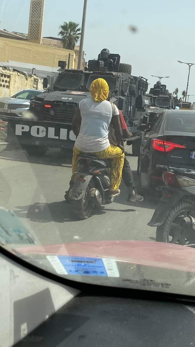 amanar_advisor's tweet photo. Day of all danger. Defamation trial between opposition leader Mr Ousmane #sonko and Minister Mame Mbaye Niang regarding the #PRODAC file. #Senegal holds its breath.
#dakar #westafrica #sahel
#intelligencesolutions #securitysolutions #AMANARADVISOR
@IbrahimaDione89 @rebayacall https://t.co/9gfuTWBwbM