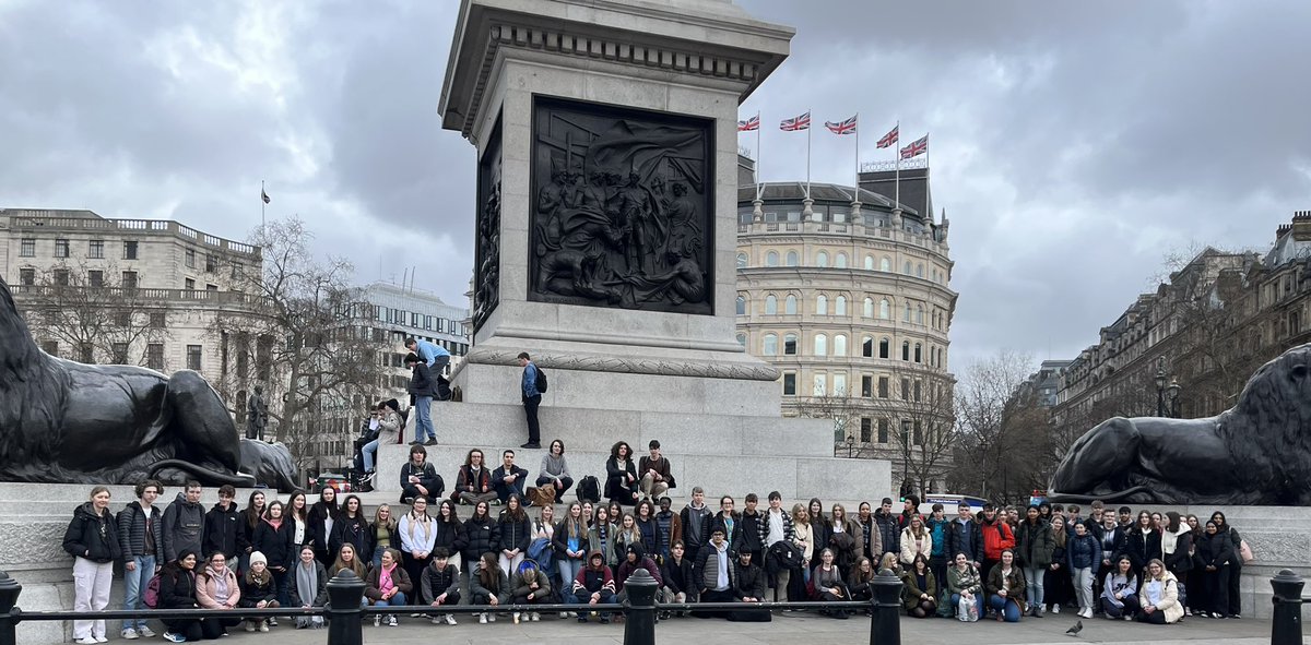 TheSerenAcademy's tweet image. Brilliant trip to London for our year 12 Seren learners earlier this week who spent two days visiting the @LSEEcon @imperialcollege and @KingsCollegeLon where they enjoyed insightful talks and tours of each of these prestigious institutions! #londonlinks #serenprogramme