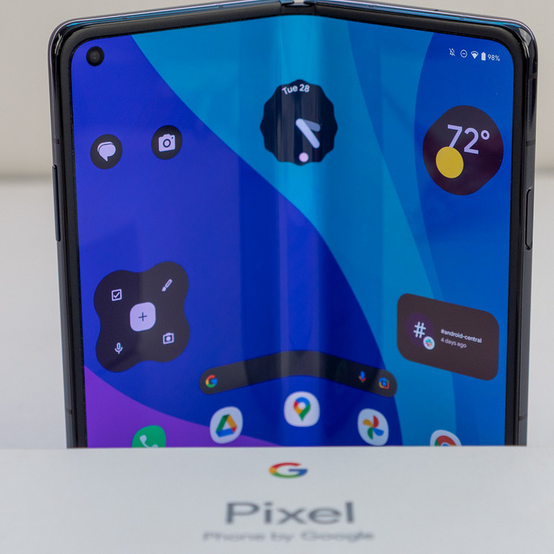Google Pixel Fold and Pixel 7a leak sets release date shortly after Google I/O 2023
What you need to know
A new rumor claims the Pixel Fold and Pixel 7a will both launch in June. 
The Pixel Fold will be available in two colors with a rumored price of "around 1700 euros."