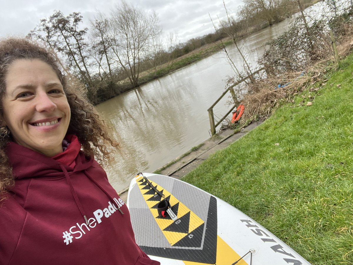 helengoth's tweet image. Got the morning off work, so time for some #SUP @GBSUP race specific training…starting by reminding myself how to inflate the board! 🤣#NotAPro #StandUpPaddleboarding #ShePaddles