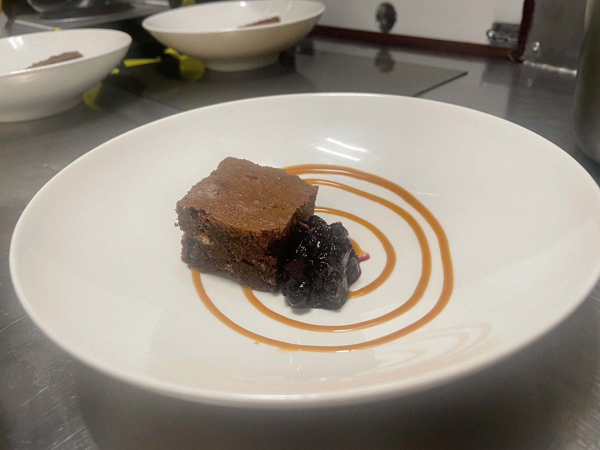 HMSLANCASTER's tweet photo. Our Catering Services team took part in their own version of a @MasterChefUK competition on board with some excellent meals presented🥘🍽️
AB(CS) Jessy Brackin’s culinary delights took first prize and all agreed she was a worthy winner👏🏆
#MasterChefUK #RNLogistics #2Crews1Team https://t.co/TgQuBuvQii