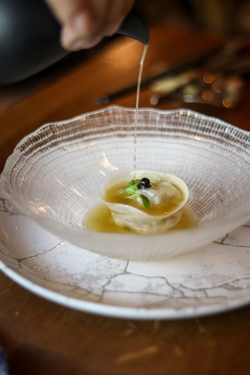 Las creaciones de nuestros chefs te sorprenderán. 

Haz tu reserva a través de nuestra web (link en bio) o llamando a 91 555 93 33

📍 Paseo de la Castellana, 115

#beLatasia #LatasiaRules #casadecomidas #finolatasino #foodie #food