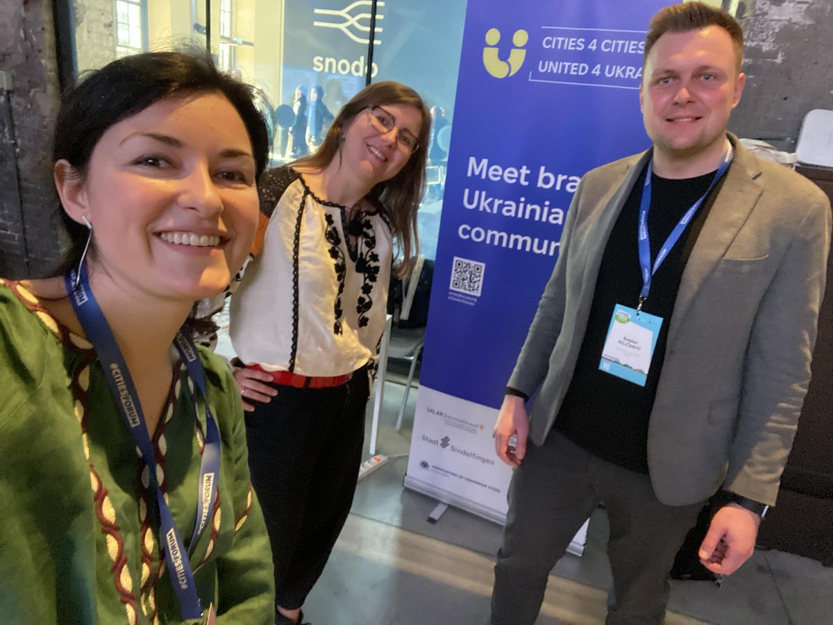 UA_Communities's tweet photo. Our team from Cities 4 Cities | United 4 Ukraine project at #citiesforum2023 in Turin looking for new partners for Ukrainian communities https://t.co/IFAhd3vD3Q