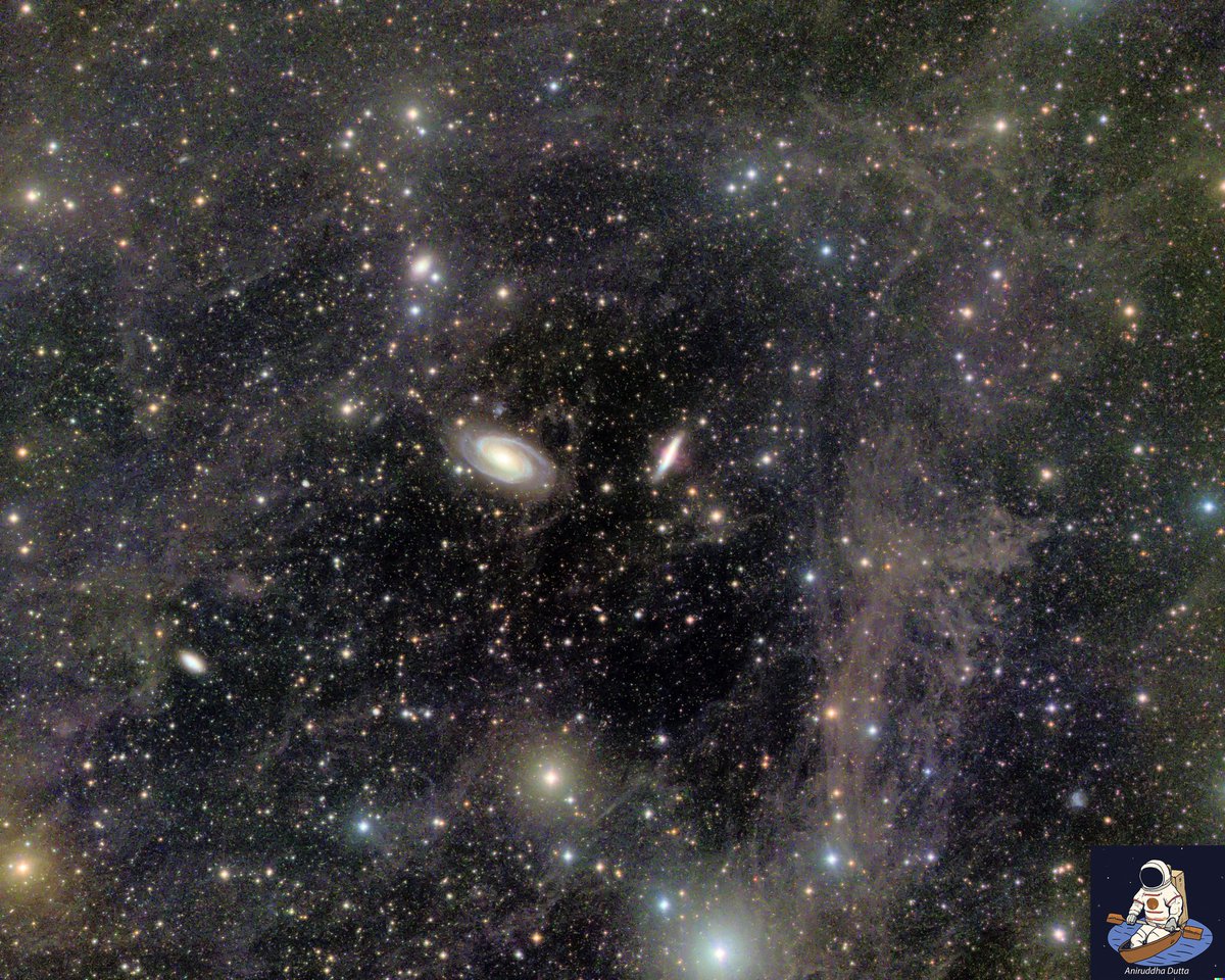 duttaniruddha12's tweet image. The widescreen image of M81 + M82 in an environment of dust called an integrated flux nebula IFN #Astrophotography
Data from @TelescopeLiveHQ 🇪🇸
🔭 Takahashi FSQ 
Subs in RGBL (600 sec)

Processed in🇧🇪 using
#Deepskystacker
#photoshop with astronomy tools + gradient xterminator