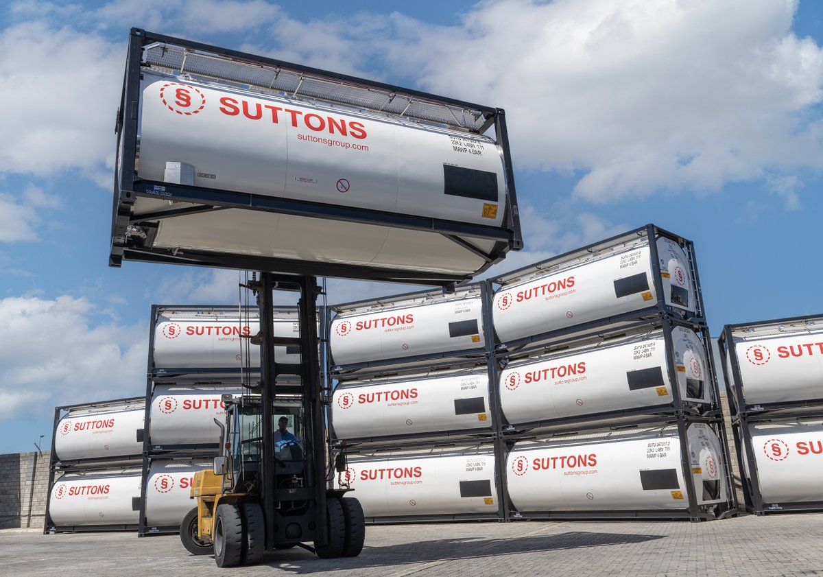 We are thrilled to share these fantastic photos of the latest batch of tank containers to be added to our international fleet.
