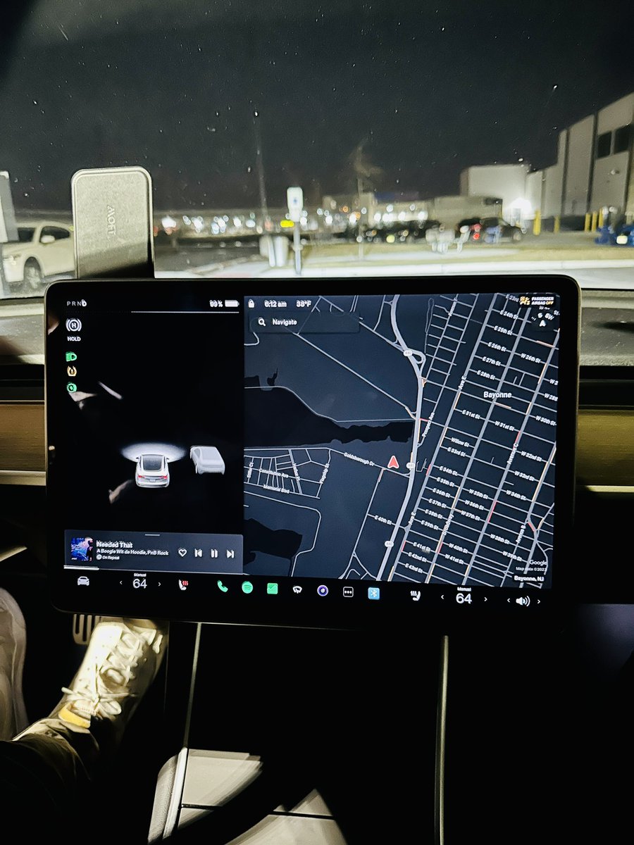 nandoprince93's tweet image. It’s crazy how used to regenerative breaking and single pedal driving I’ve gotten. I charged up to 100% for a quick day trip.

Started driving and the car stopped regenerating because battery is full. Felt like the car was broken. It was so weird

#EVproblems