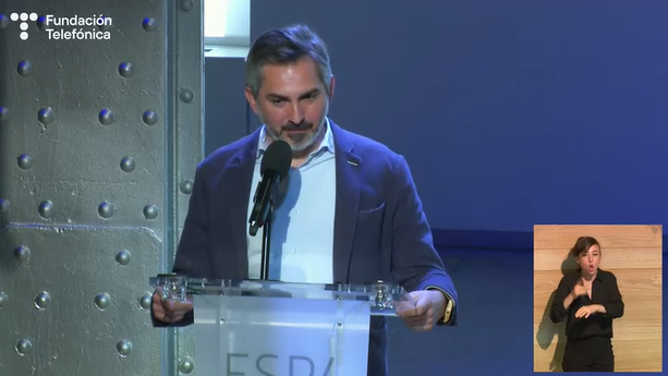 CongresoDAP's tweet photo. 🗣️ José Aniorte, @MADRID: "La tecnología es clave para conseguir uno de los objetivos principales que tenemos en el Ayuntamiento de Madrid, estar cada vez más cerca de las personas mayores".

#CongresoDAP2023 #DAP2023 #AutonomíaMayores https://t.co/YXBZOsPD46