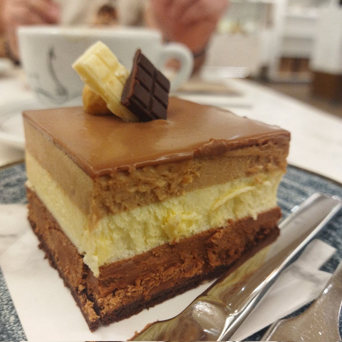 Pastelería Praliné 😍
El sitio ideal para darte un capricho y alégrate el día 😊
📍C/San Bernardo, 37. #Gijón