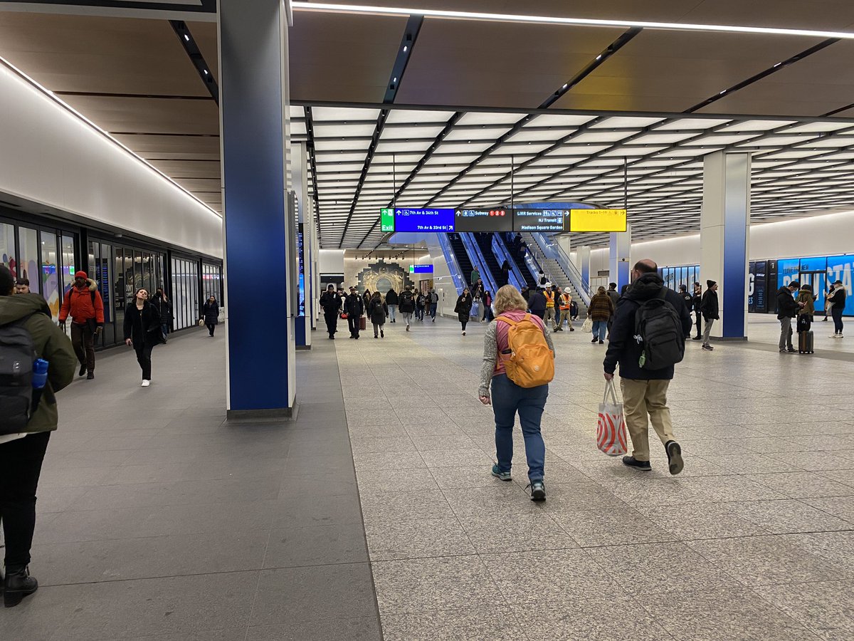 Alfonso Castillo tweet media