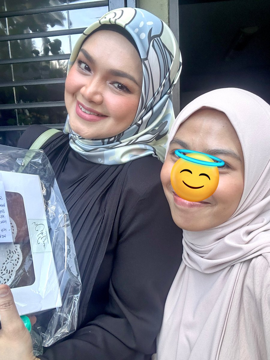 ᵉⁿᵃ tweet media