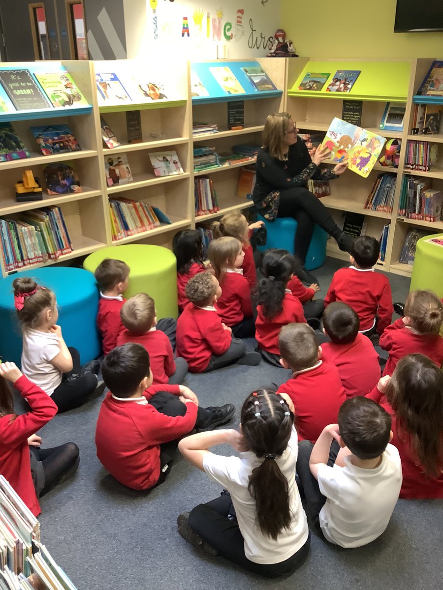 FS2Underthesea's tweet photo. We enjoyed working out which animal was which in our special story all about Elmer! https://t.co/iBhoYbRNd1