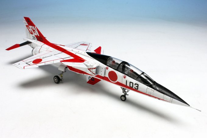 T-2 CCVこの機体は色褪せないカッコよさ積みプラがPLATZの1/72とハセガワの1/48あるけど、この見本みたいに組みたい!つか塗装!笑 