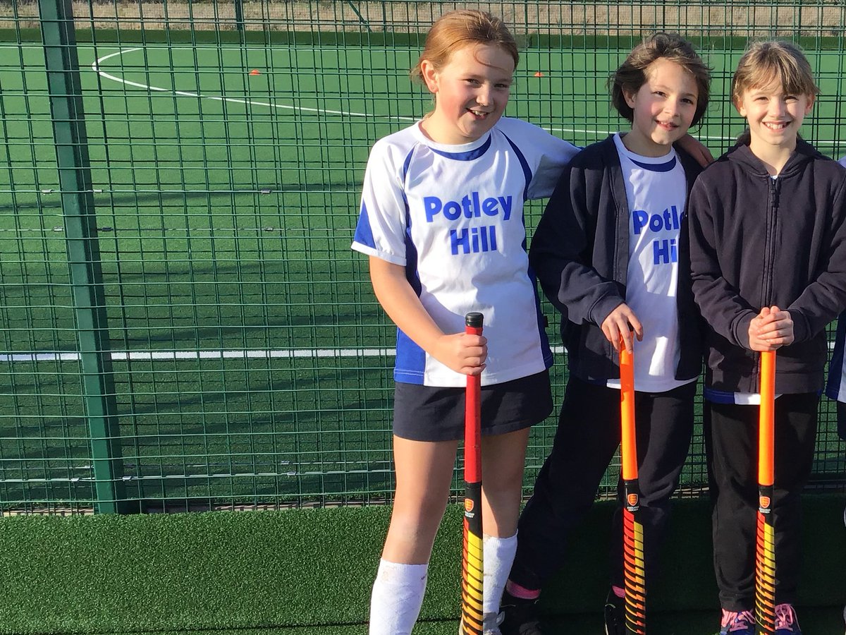 potleyprimary's tweet photo. A massive thank you to both @NehSGO and @yateleyhockey for another brilliant girls' Hockey session yesterday!! Despite the rather chilly conditions, our girls had lots of fun and smiled throughout. We'd love to play again sometime... 🏑#TeamPotley https://t.co/7Rk66pbfrZ