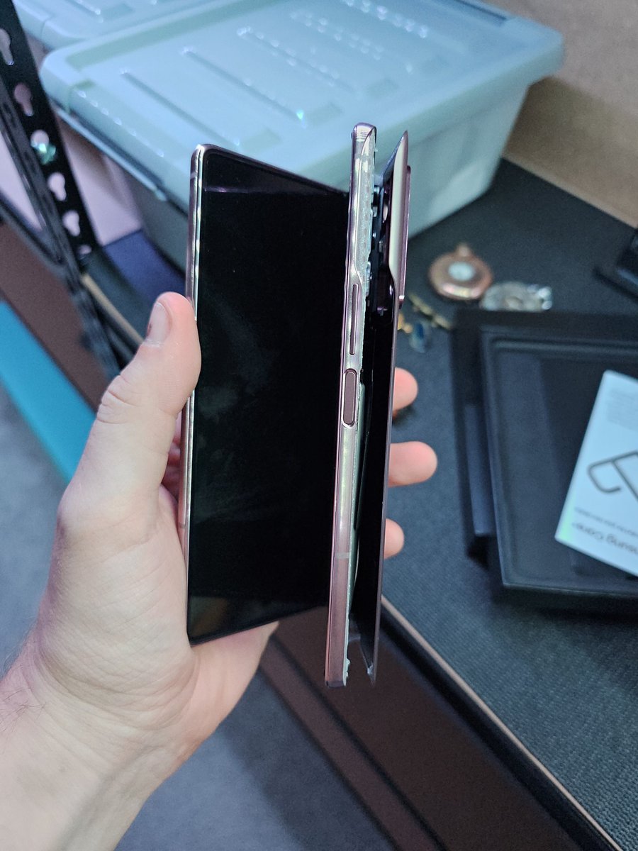 sam_beckman's tweet image. Sad that my old Galaxy Z Fold 2 has joined the club of Samsung Phones having issues with expanding batteries.

This has been sitting out, on display for a while (i.e. not in a box), but alas, it's gone 😭