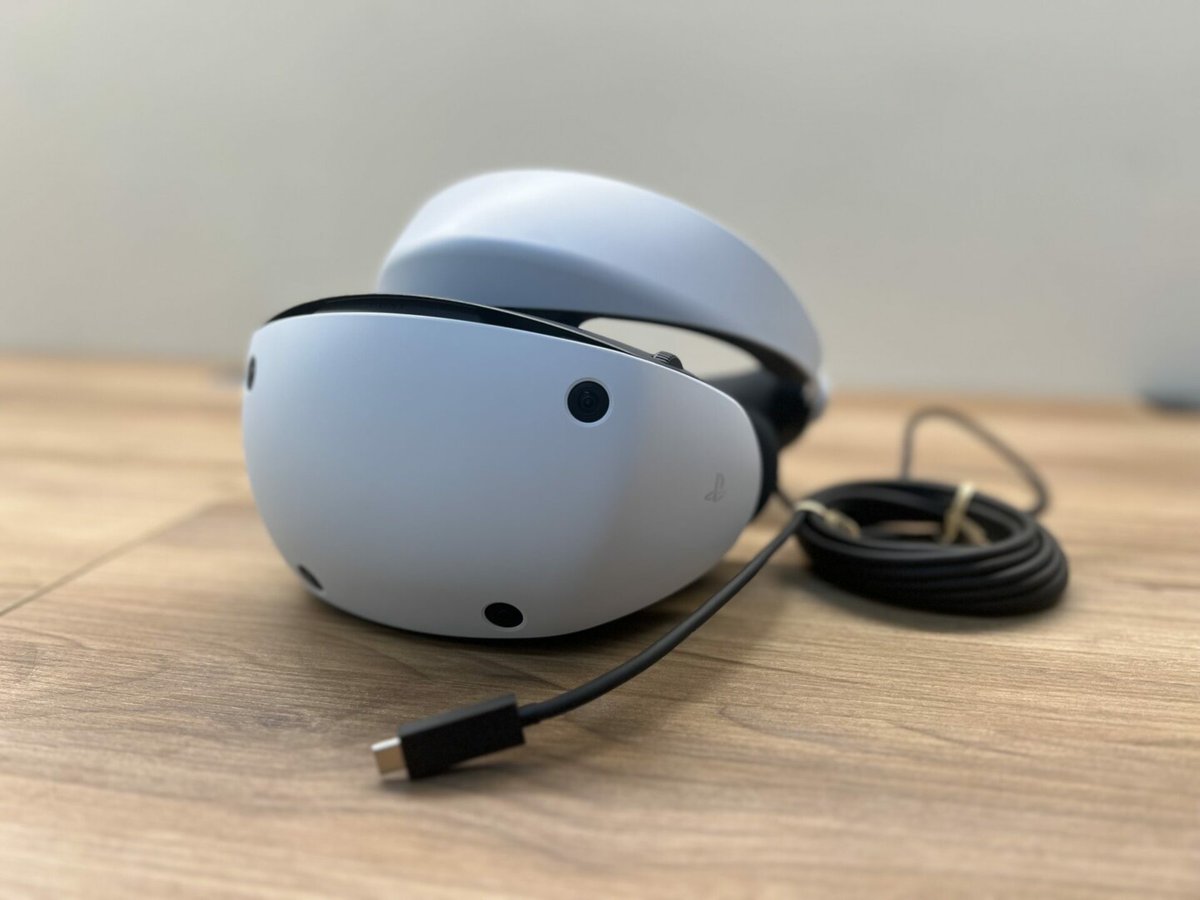#PSVR2 is a step up from its predecessor, offering improved rendering, eye-tracking, display &amp; haptic feedback
But <a href="/BradyWang10/">Brady Wang</a> warns of factors that could limit its take-up compared to better offerings

Read more: counterpointresearch.com/playstation-vr…

<a href="/PlayStation/">PlayStation</a> #technews #technology