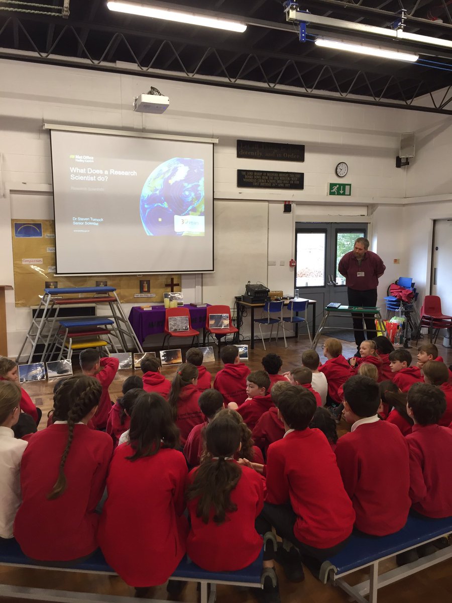 Burleywoodheadp's tweet photo. Dr Steven Turnock, research scientist from the #metoffice talking to Y5 and Y6 about the atmosphere, climate change and how science and research can help us understand our world #aspirationweek #STEM https://t.co/ks11bGJMxn