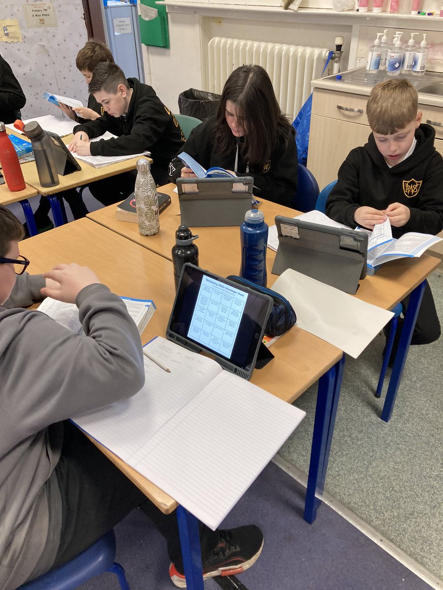 Miss Binnie P7W tweet media