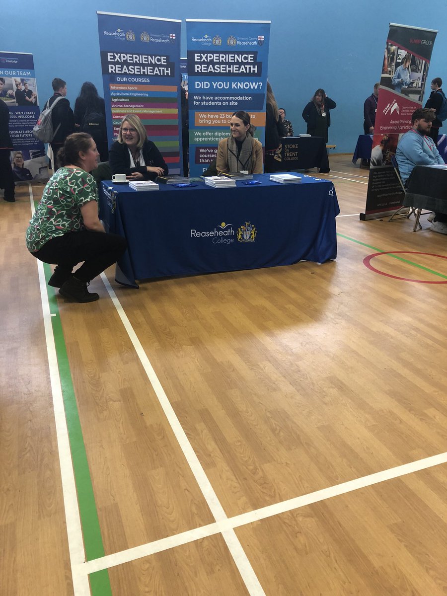 Wonderful to see so many local organisations supporting @KingsCEAcademy during career’s fair today. Providing opportunities for every child to engage with providers is an excellent way to raise aspirations @3spirestrust