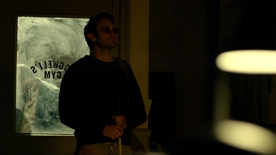 charliecoxfans's tweet photo. “He was a fighter. Old school. Boxer. Lost more than he won. Had a 24-31 record before he, uhh…But he could take a punch. Jesus, he could take a punch.” 

#Daredevil #DaredevilBornAgain #MattMurdock #CharlieCox 
🥊😈♥️ https://t.co/2XLLo8ltPd