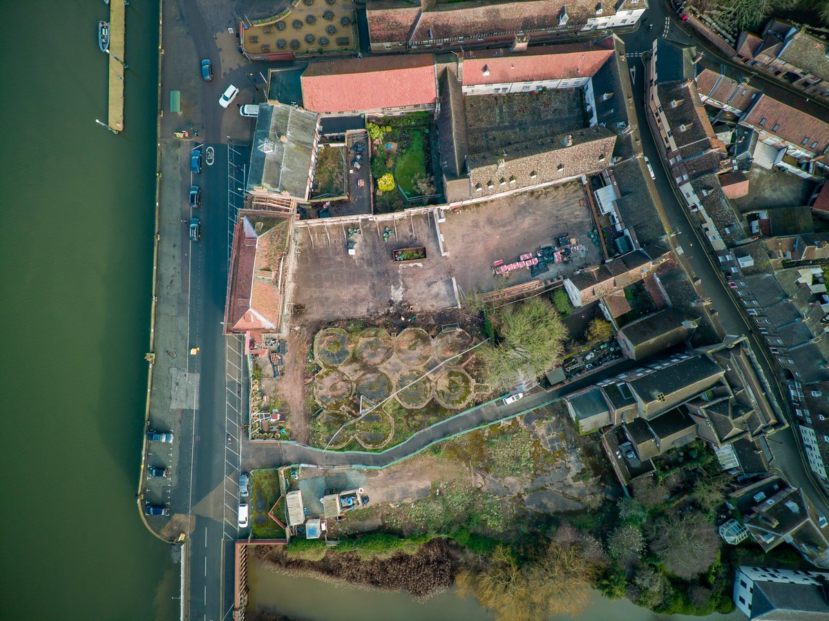 Before and After on the Sommerfeld &amp; Thomas site on Lynn’s south quay. The rear warehouse has now been removed.