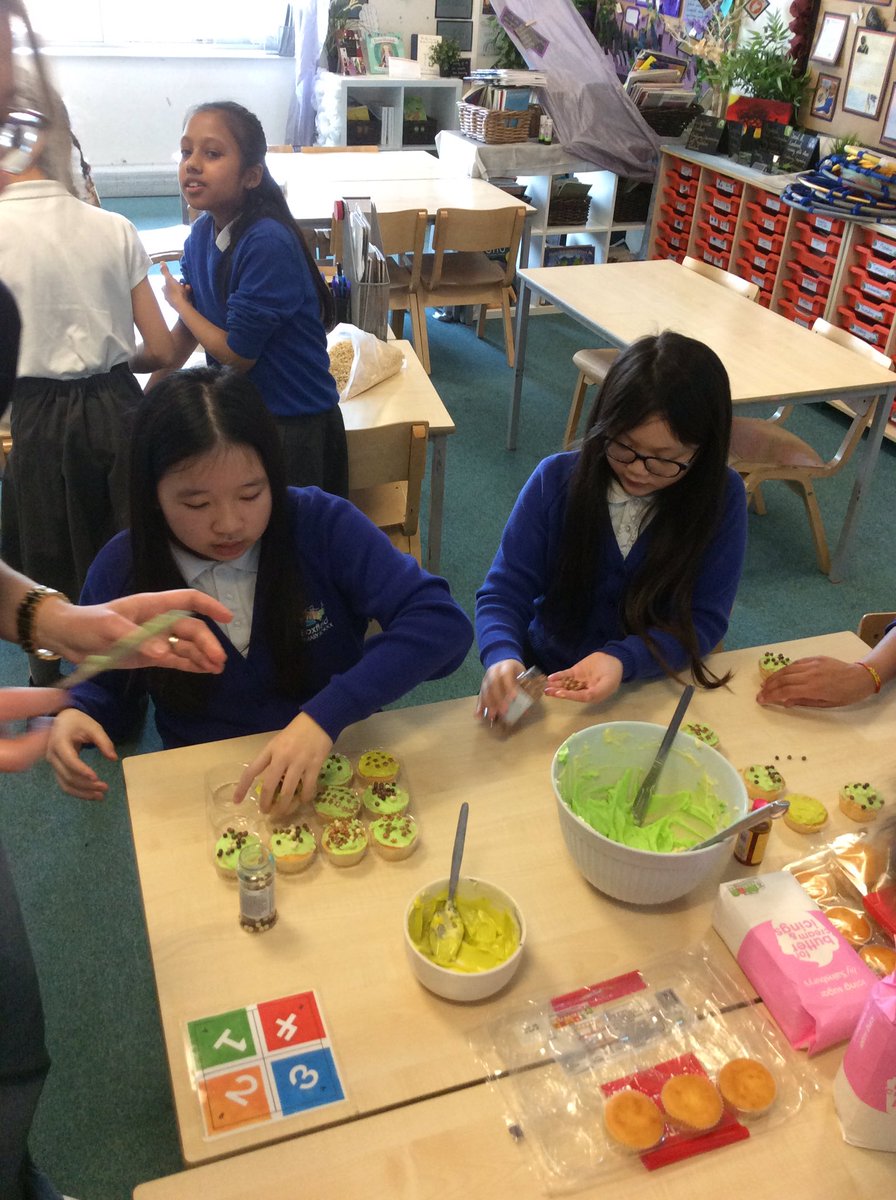 Foxfield Olive tweet media