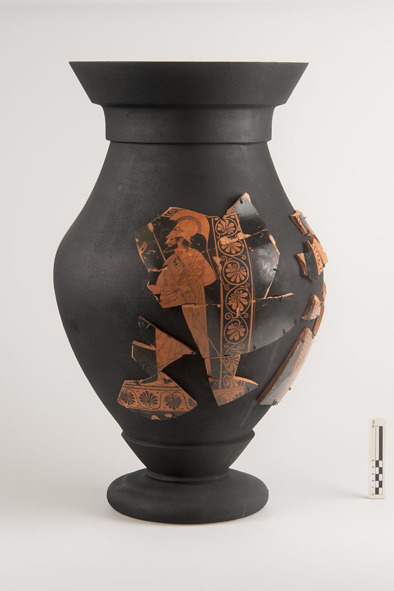 Institut für Klassische Archäologie Wien (@klassarchwien) on Twitter photo In "Talking Pots" bespricht heute <a href="/BenjaminMarkusH/">Benjamin Huber</a>, wie ein geschriebener Gruß die vierte Wand zu den Betrachter*innen antiker Vasenbilder durchbricht: talkingpots.hypotheses.org/1280 In "Talking Pots" bespricht heute <a href="/BenjaminMarkusH/">Benjamin Huber</a>, wie ein geschriebener Gruß die vierte Wand zu den Betrachter*innen antiker Vasenbilder durchbricht: talkingpots.hypotheses.org/1280
