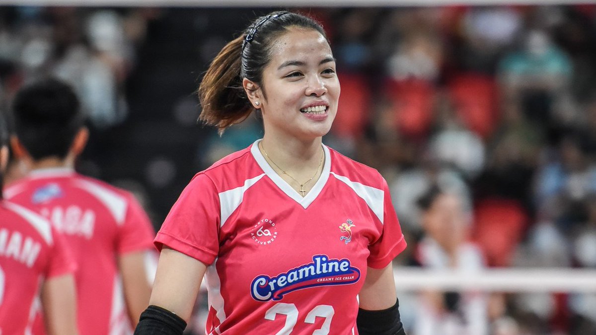 OneSportsPHL's tweet photo. Creamline (c) vs. F2 Logistics
Petro Gazz vs. PLDT

The 2023 PVL All-Filipino semifinals is finally set. Claim your title picks now.

#PVL2023 #TheHeartofVolleyball https://t.co/MnkvZr1lNr