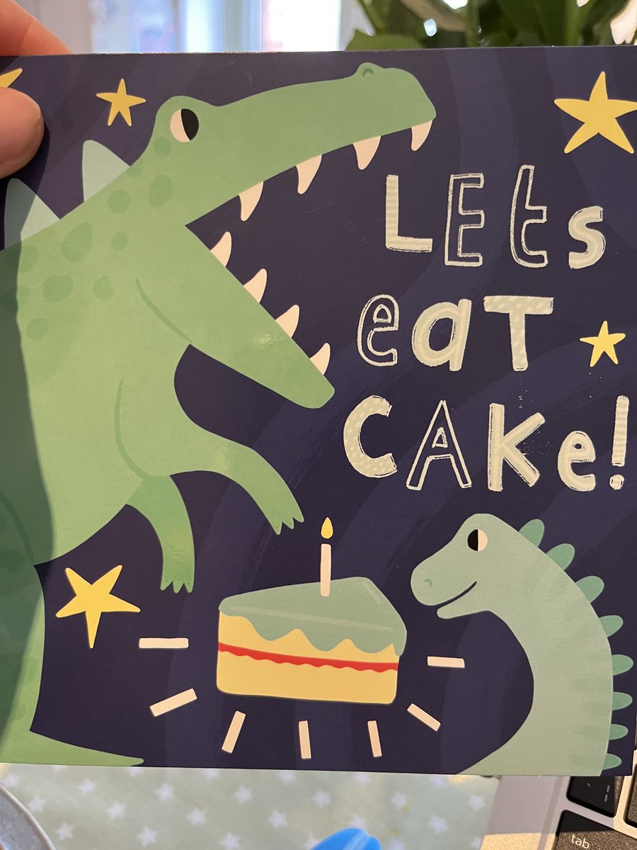 Let’s do something about this ⁦<a href="/marksandspencer/">M&S</a>⁩ 🤓 #grammarnerd