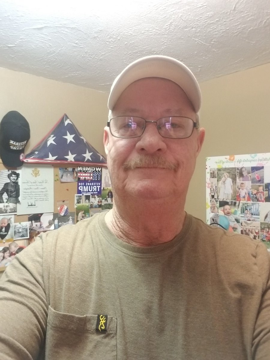 Larry tweet media