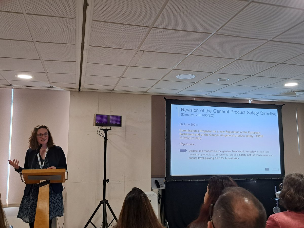 AIJU_Tecnologi's tweet photo. Continuamos en el evento #CounterRisk con la ponencia de Myriam Denieul, de la Unidad De Seguridad de Productos y Alerta Rápida de @EU_Commission, en la que presenta las novedades que supone el nuevo reglamento europeo de seguridad de los productos de #consumo
#seguridadinfantil https://t.co/VCK1Bn6Bbr