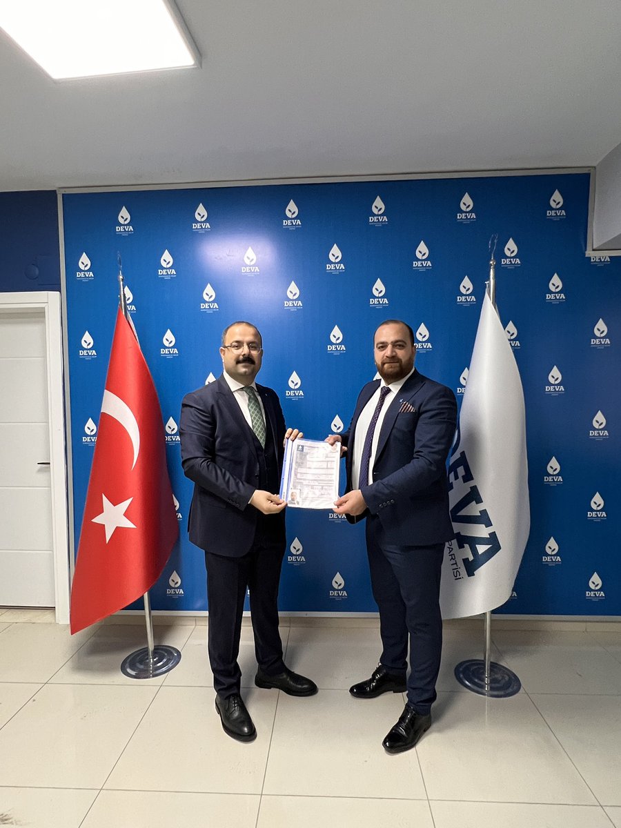 28. Dönem Milletvekilliği Genel Seçimlerinde, Türkiye’nin umudu olan Partimizden aday adayı olmak üzere başvuru yapan, yol arkadaşım <a href="/uralgd/">Halil Ural</a> a başarılar diliyorum. 

Adil, Özgür ve Zengin Türkiye’yi birleşe birleşe, hep birlikte inşa edeceğiz. 
#HepimizinDevası