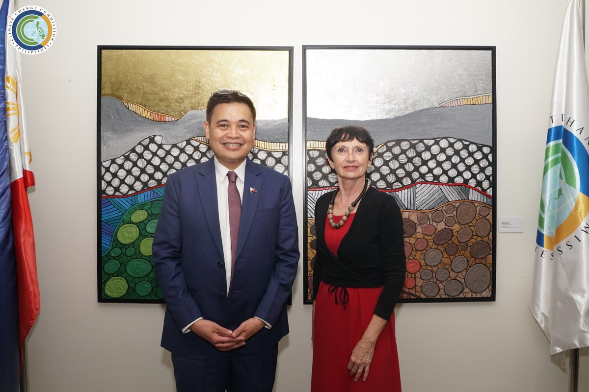 CCCPhlVCED's tweet photo. Met @FrenchEmbassyPH Amb. @MBoccoz to further strengthen partnership and development cooperation between PH🇵🇭-FR🇫🇷 on climate actions.  

Read more: https://t.co/0MXk8LAwgV…

#ClimateActionPH #ClimateJusticePH #BuildRightAtFirstSight https://t.co/lIx7yeAMXx