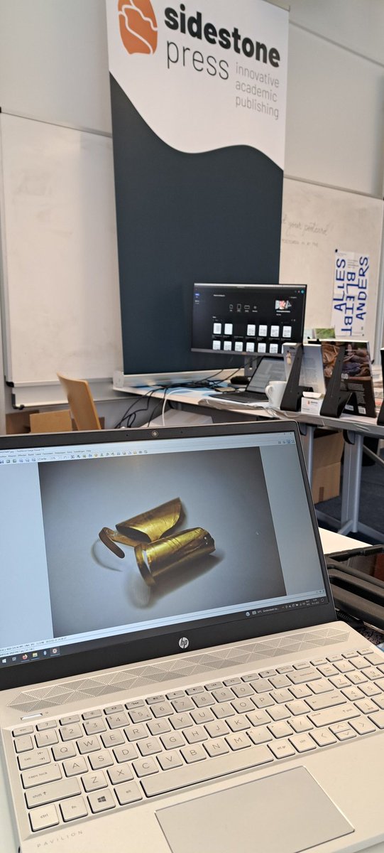 sidestonepress's tweet image. In between sessions we can work on some layout, but also on some research into Bell Beaker Gold at #KielScales23