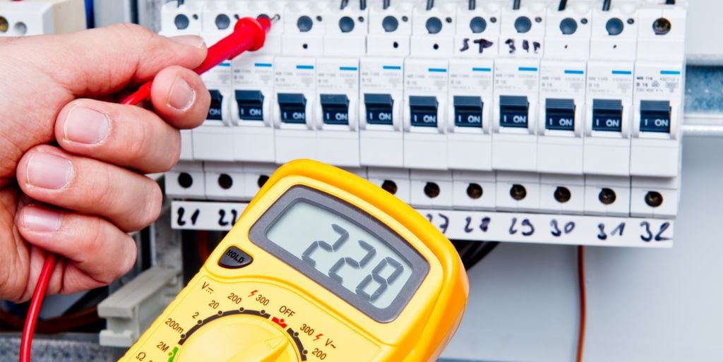 MercerElectric_'s tweet photo. Landlords leave themselves open to significant financial repercussions and their tenants at risk of serious accident or fire if they don't ensure the electrical installations in rented properties are safe. Get in touch to ensure you stay compliant.
#propertyrental #firesafety https://t.co/Ja0rCQg3pC